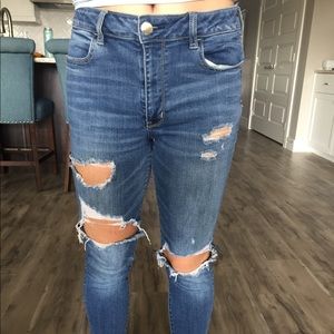 American Eagle Distressed Jeans